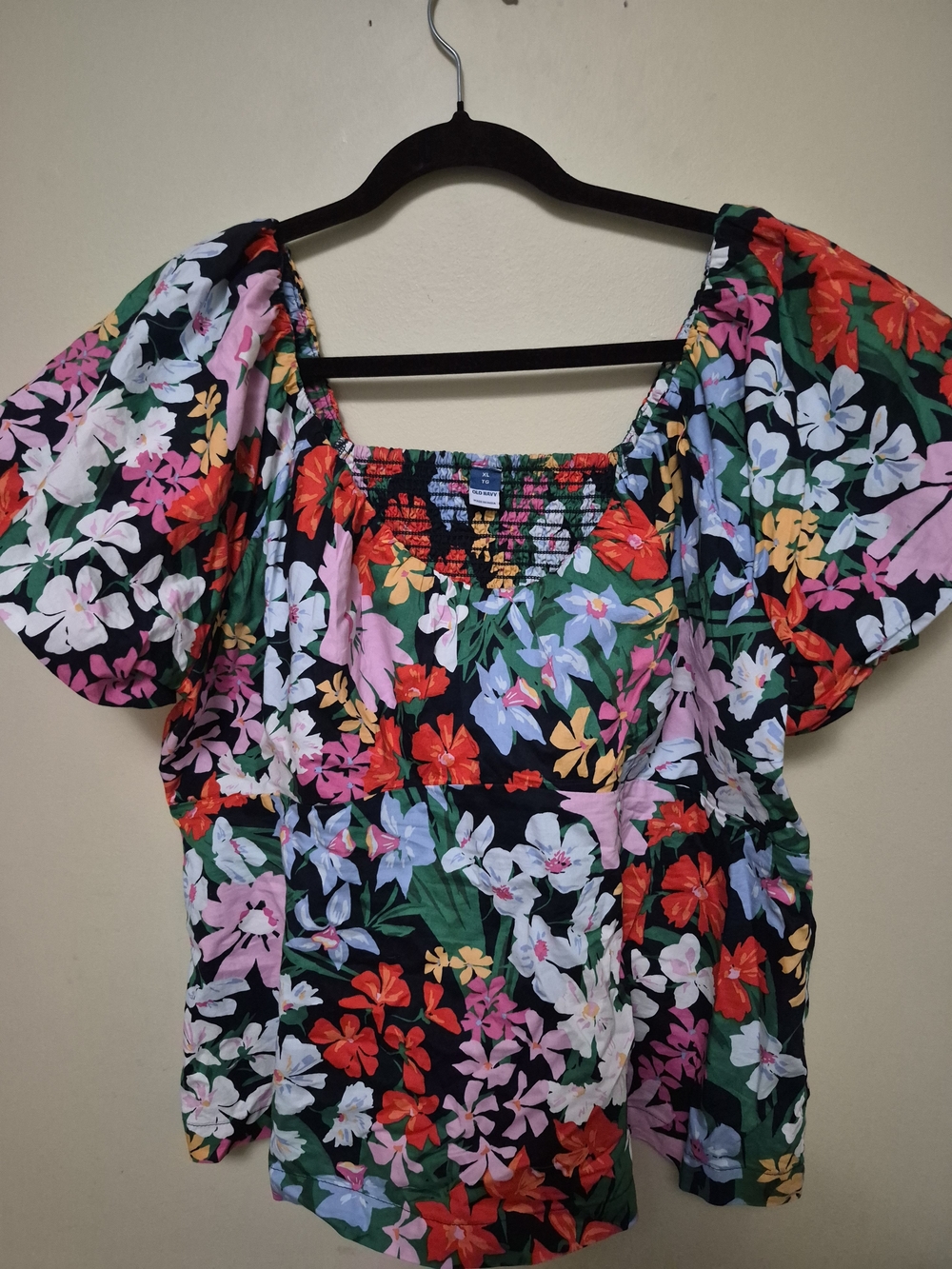 Old Navy Black Floral Puff-Sleeve Square-Neck Top